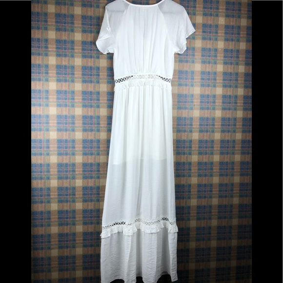 Flutter Sleeve Maxi Dress - Picture 6 of 6